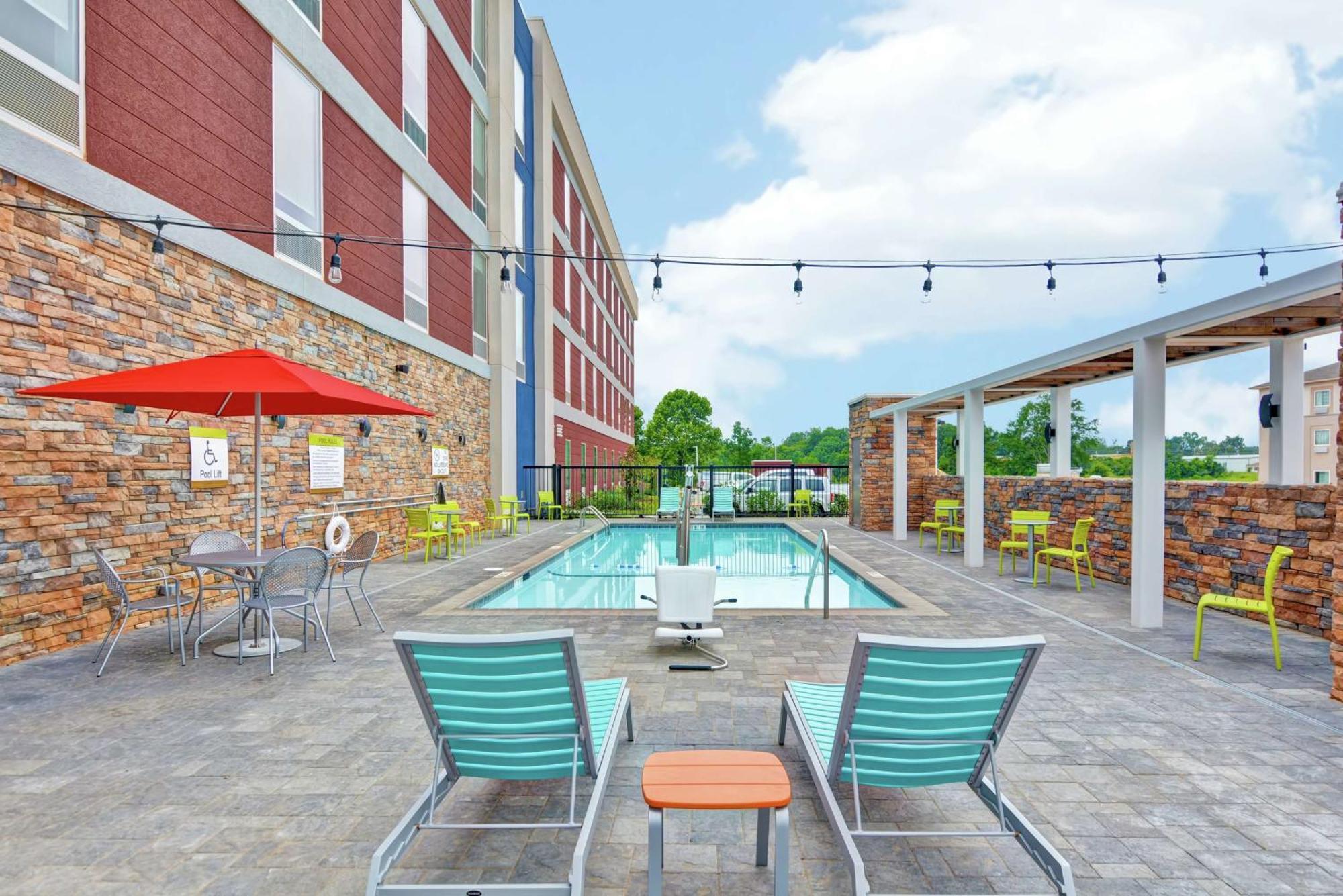 Home2 Suites By Hilton Meridian Exterior photo